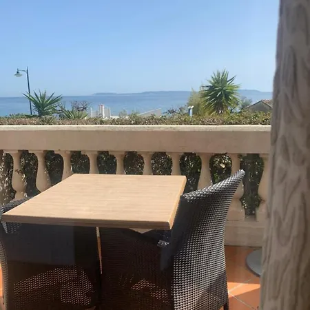 فندق Beau Soleil 3*