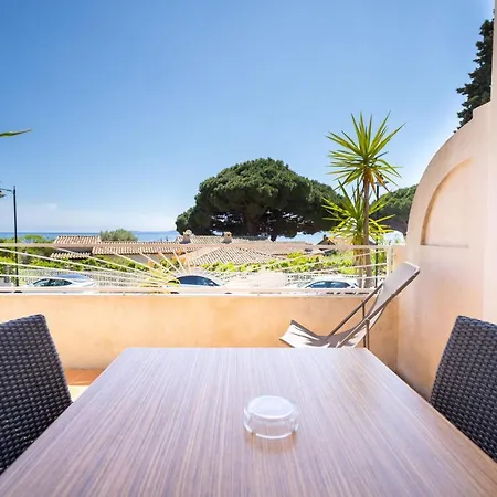 Beau Soleil فندق 3*