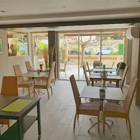 Hotell Beau Soleil Le Lavandou