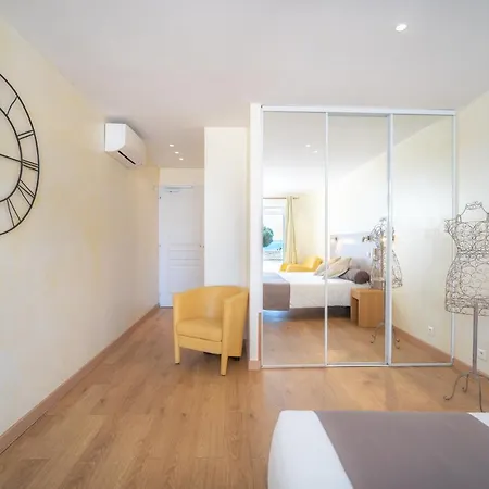 Beau Soleil Hotel 3*